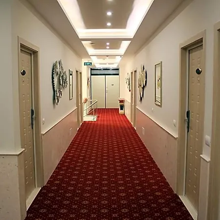 Hotell Park Tirana Babrru
