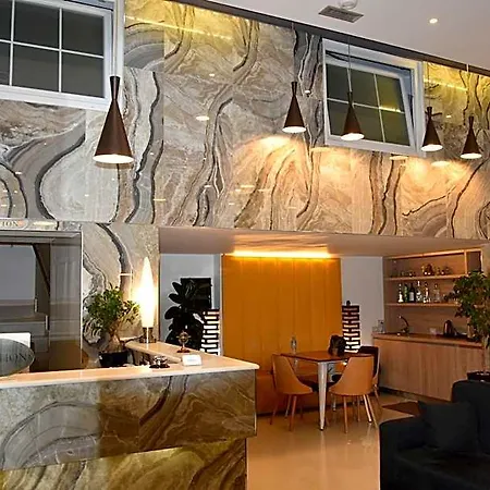 Hotell Park Tirana Babrru