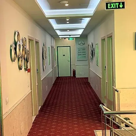 Hotell Park Tirana Babrru